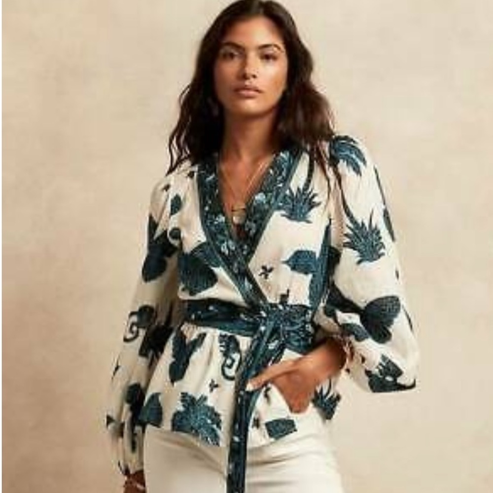 Banana Republic Butterfly Balloon Sleeve Wrap Top | Petite Large | NWT